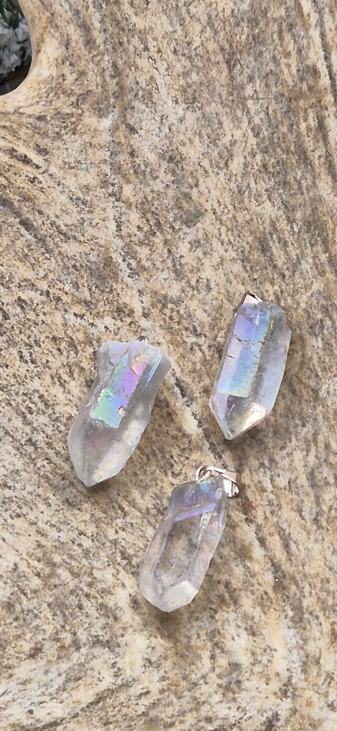 Bergskristall Aurabehandlad Hänge