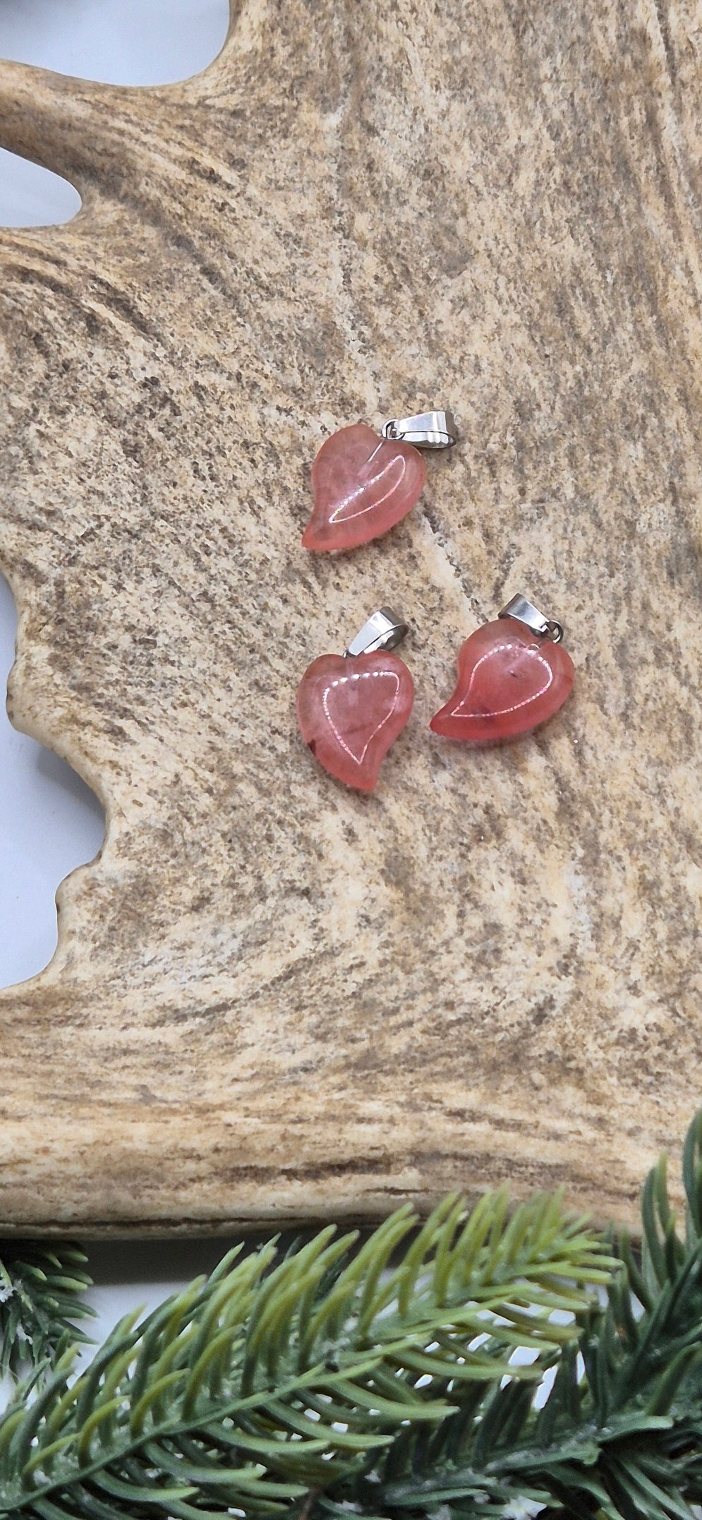 Jordgubbskvarts hänge hjärta