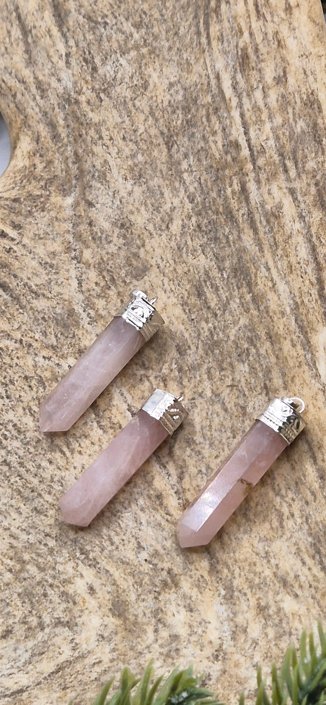 Rosenkvarts liten spets